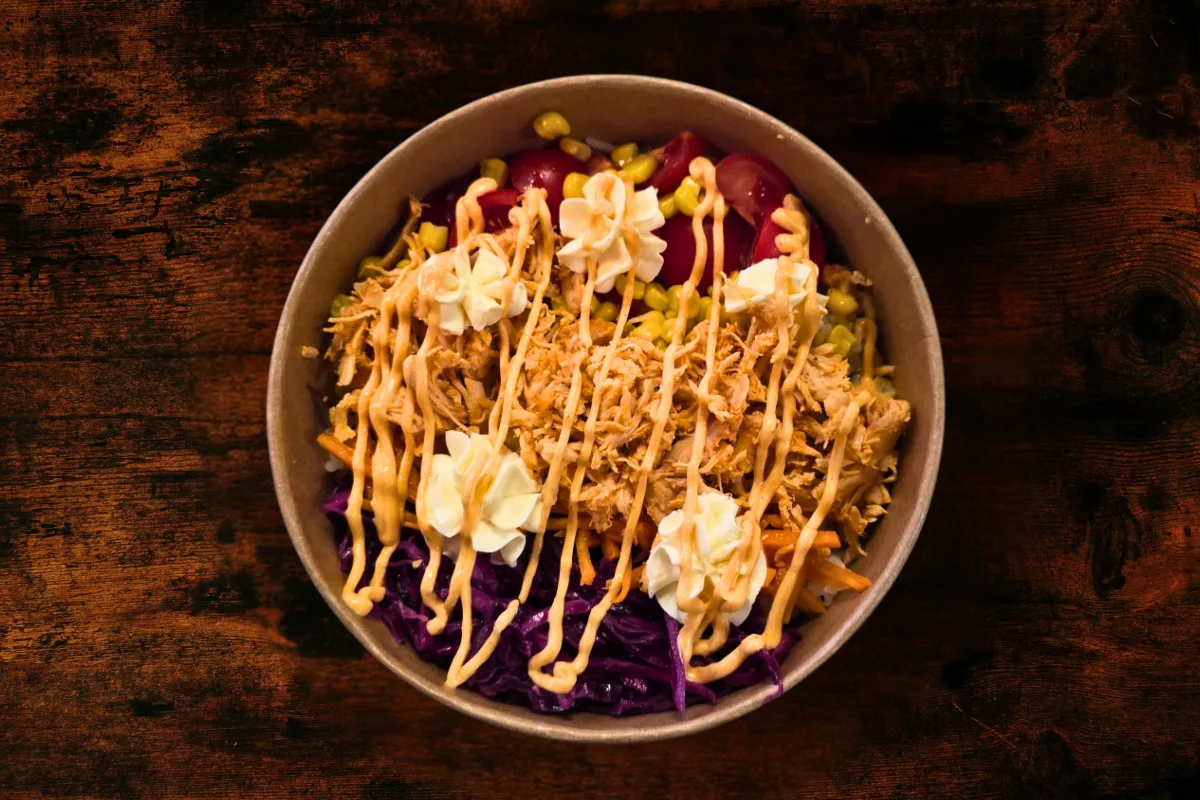 Poke bowl with roasted pulled chicken